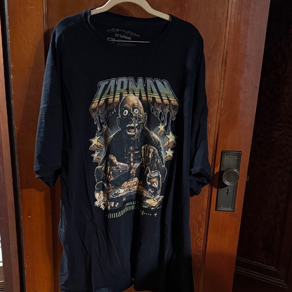 Tarman Graphic short Sleeve Tee - Black sz 5x